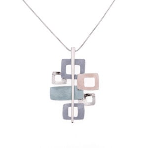 Ékszer medál színes, geometrikus design, kézzel készített, minőségi anyagokból.